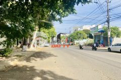 Đất mặt tiền kinh doanh đắt địa lý tự trọng ngay siêu thị coop mart giá 6.018 tỷ