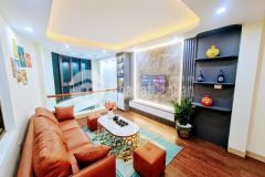 Mới kính coong. bán nhà kim giang, hoàng mai. 27m2 x 6 tầng. mt 4.5m. lô góc. kd. hơn 3 tỷ.