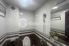 Nhà đẹp, hiện đại 3 mặt thoáng hồ tây tặng nội thất xịn, 36m2 6 tầng mt3.3m2 nở hậu giá c