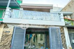 Nhà xinh lung linh 1 lầu lô nhì hẻm xe tải nguyễn văn quỳ, quận 7