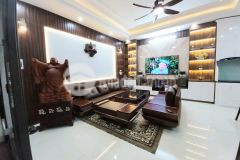 Bán gấp, nhà ngõ 144 ái mộ, bồ đề, long biên, 65m2, 5t, lô góc, phân lô, ô tô, full nội thất