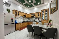 Đổi nhà lớn, bán nhà 3 tầng, 65m2, 4pn, gần hẻm xe hơi hồ biểu chánh,phú nhuận, chỉ 7.5 tỷ