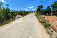 Bán đất khánh đông mặt tiền đường liên thôn suối thơm cách tỉnh lộ 8 chỉ 1km