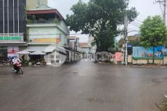 Giảm chào 3.2 tỷ, 38m nhà mới 4 tầng đường văn minh di trạch hoài đức 50m ra đường ôtô