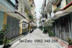 Bán nhà ngõ lạc long quân, tây hồ 33m2 giá 3.05 tỷ, 4 tầng, 3pn, mt 3m