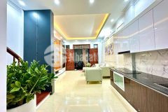 Bán nhà siêu đẹp siêu víp cầu giấy 75m2 tầng kinh doanh đỉnh cao lh0373093378.