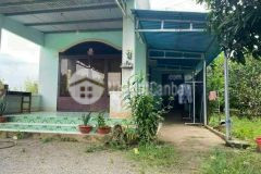 Bán nhà vườn 2 tỷ 850 triệu556m2 gần hl 15