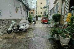 Đã hoàn công giá 5,5 tl nhẹ nhà hẻm 69d2 giáp xe hơi,gần 5 trường đại học