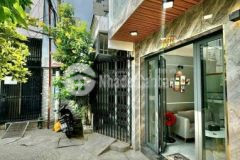 Bán nhà 4tầng, giảm 950tr còn 3.9tỷ phạm văn đồng 40m², hẻm xe hơi.