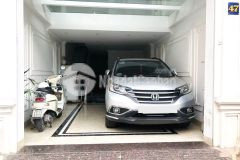 Bán nhà phân lô phố trung kính, vị trí đẹp, 5 tầng, ỏ sướng, gara ô tô, kinh doanh vp.