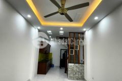 Nhà 5 tầng đai mô, dt31m2, mt3.4m, 4.2 tỷ nam từ liêm