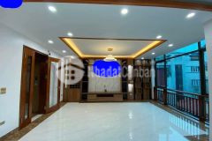 Bán nhà phố trung kính, phân lô, sát phố, thang máy, vỉa hè, ô tô tránh, kinh doanh đỉnh.