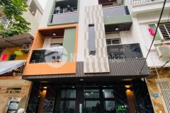 Bán tòa kinh doanh đường nguyễn trãi 103m2, 8t, mt6.5m thu 1.5 tỷnăm đối diện royal city