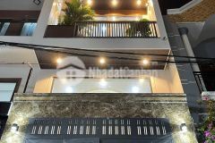 Bán nhà hxh đường số 30, p.16, gò vấp 4 x 13, giá 7,9 tỷ.