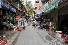 Nhỉnh 2 tỷ nguyễn trãi mặt ngõ kinh doanh ô tô tránh 2 mặt thoáng