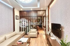 Nhà đẹp cầu giấy 58m2 12.4 tỷ ô tô 7 chỗ qua gara ô tô gần phố