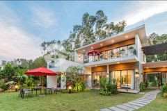 87 cần bán biệt thự lạc long quân giá chỉ 18,6 tỷ, ngay trung tâm phường 2.