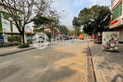 Nhà đẹp kinh doanh đắc địa mặt phố thanh am dt 40m2. giá 12 tỷ