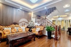 Bán biệt thự sân vườn hai bà trưng hà nội 150m2 4 tầng