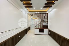 Cần bán nhà phố vũ chí thắng có bìa đỏ chính chủ