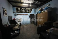 Nhà mặt tiền 10m thông, tiện kinh doanh, cách sân bay 10 phút.