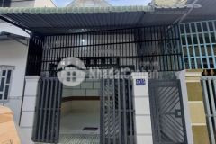 C.gửi bán nhà cấp 4 p long hòa giá dưới 2 tỉ