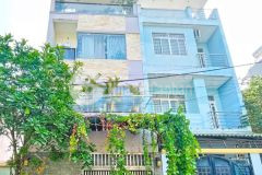 Cho thuê nhà phố 3 tầng mặt tiền đường số kdc hoàn cầu, quận 7