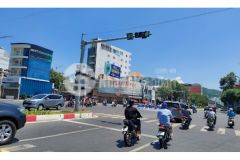 Bán đất mặt tiền trương công định kế ngã 5 hướng đông nam phường 7