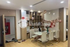 Bán căn hộ chung cư tây hồ, 85m2, nội thất sang xịn, 3.8 tỷ