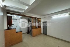 Bán nhà trường chinh đống đa, ngõ kinh doanh, dt 20m, mt 3m, nhà đẹp, giá rẻ chỉ 2.x tỷ