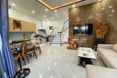 Bán nhà 3 tầng, hai mặt tiền thái thông, vĩnh thái, nha trang.