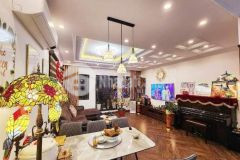 Tôi bán nhà mặt phố phùng hưng sầm uất gần viện 103, 50m2 chỉ 11.68 tỷ. lh 0989.62.6116