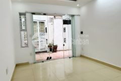 Bán nhà 3 tầng ngõ 152 hồ sen thông sang chợ hàng cũ