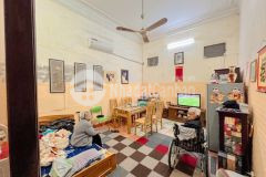 Bán nhà phân lô hoàng văn thái 2.7 tỷ 51m2, 2 tầng, mt4.3m ô tô vòng quanh gần đầm hồng