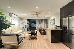 Vị trí rất đẹp, kinh doanh tốt. gần hồ bồ đề và công viên.