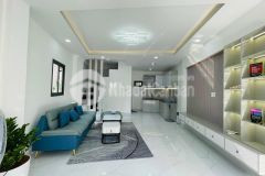 Hiếm,nhỉnh 8 tỷ, 58m2, vài bước ra hẻm xe tải,tô hiến thành,quận 10,mới keng xách vali vào ở