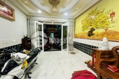 Ban nha đường bùi minh trực phương 5 quận 8 dt 79m2 giá 6.4 ty