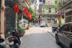 Bán nhà đường hoàng mai gần hồ ngõ ô tô 3.4 tỷ