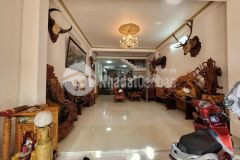 Cho thuê mặt tiền đường lý thái tổ 1 mặt bằng 4 tầng chỉ 15 củ tháng