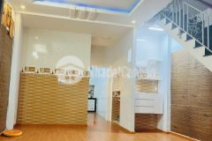 Bán nhà 3 tầng, hẻm xe hơi thông thoáng đường đào duy từ quận 10