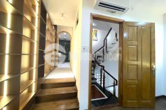 Hẻm xe tải 5m, 5 tầng, 9 phòng 9 toilet, gần vườn lài, 59m2, chỉ 8 tỷ