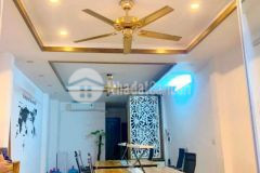 Mặt ngõ, 6 tầng, thang máy, kinh doanh phố thái hà, đống đa. 0911554873.