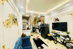 Bán nhà 5 tầng phố minh khai hoàng mai gần phố mai động, nhà đẹp ở ngay, tặng nội thất.