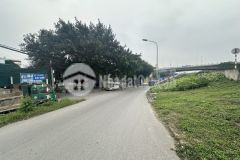 Đât bat khôi ngõ ô tô thông tứ tung thông số vàng