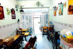 Măt tiên đường đông hồ phường 4 quận 8 dt 50m2 giá 8.5 ty
