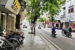 Mặt phố đội cấn nhỏ tiền hiếm có, 51m2 giá 18,2 tỷ, kinh doanh cực tốt