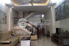 Nha đep băc biên ngoc thuy mặt công viên ga ra 2 thoáng ngõ ô tô tránh