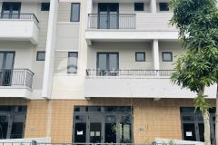 Duy nhất một căn nhà phố shophouse 3 tầng 100m2 hạ chào bán centa riverside, từ sơn