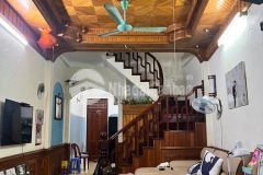 Nhà đống đa, gần phố, dân xây chắc chắn, kinh doanh cực tiện 30m2, mt 5.2m, 4.8 tỷ.