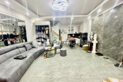 Bán nhà thạch bàn,long biên 52m2,6 tầng,mt4.9m gần oto nhỉnh 4 tỷ